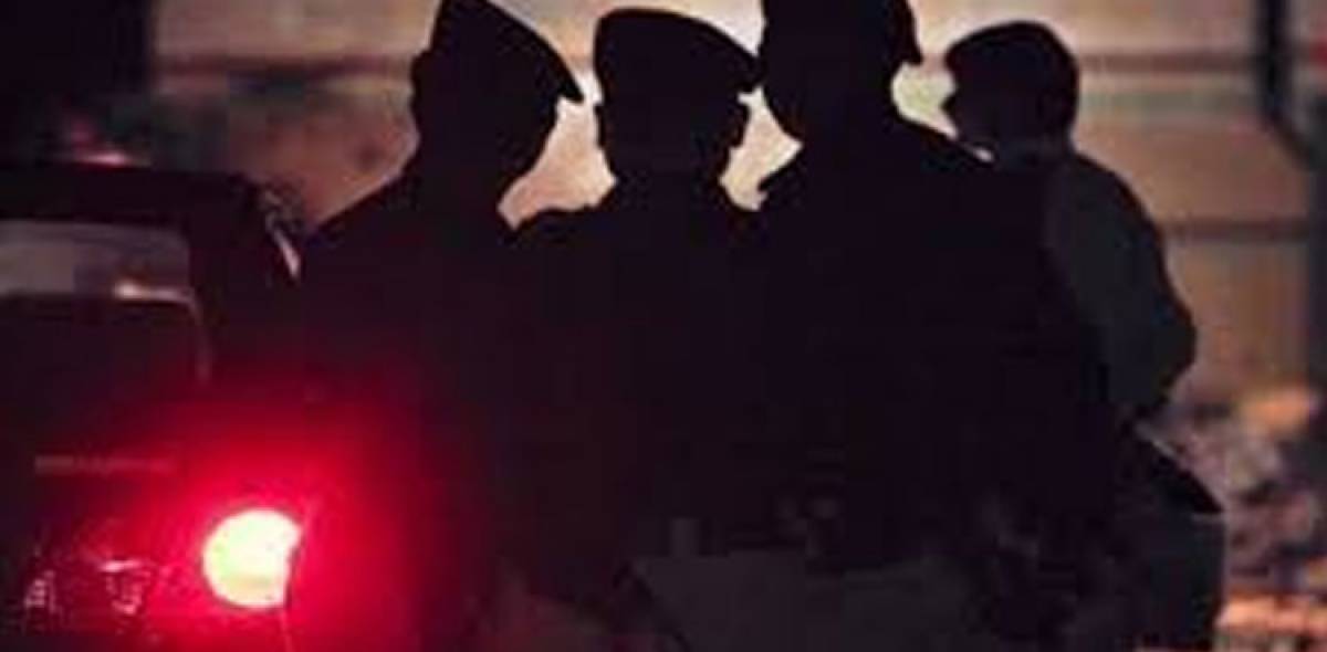 بریکنگ نیوز, صادق آباد کچے کے علاقے میں پولیس مقابلہ،پانچ ڈاکو ہلاک
